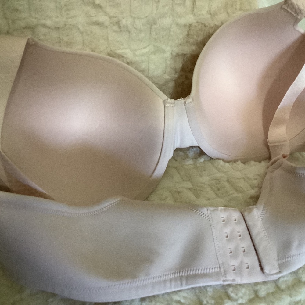 NWOT Vanity Fair Beauty Back Bra 44C - Picture 9 of 10